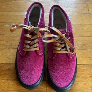 VANS Og Chukka Low Boot Lx Hairy Suede Pink Black Women’s Sneakers VN0A5FBV2SN